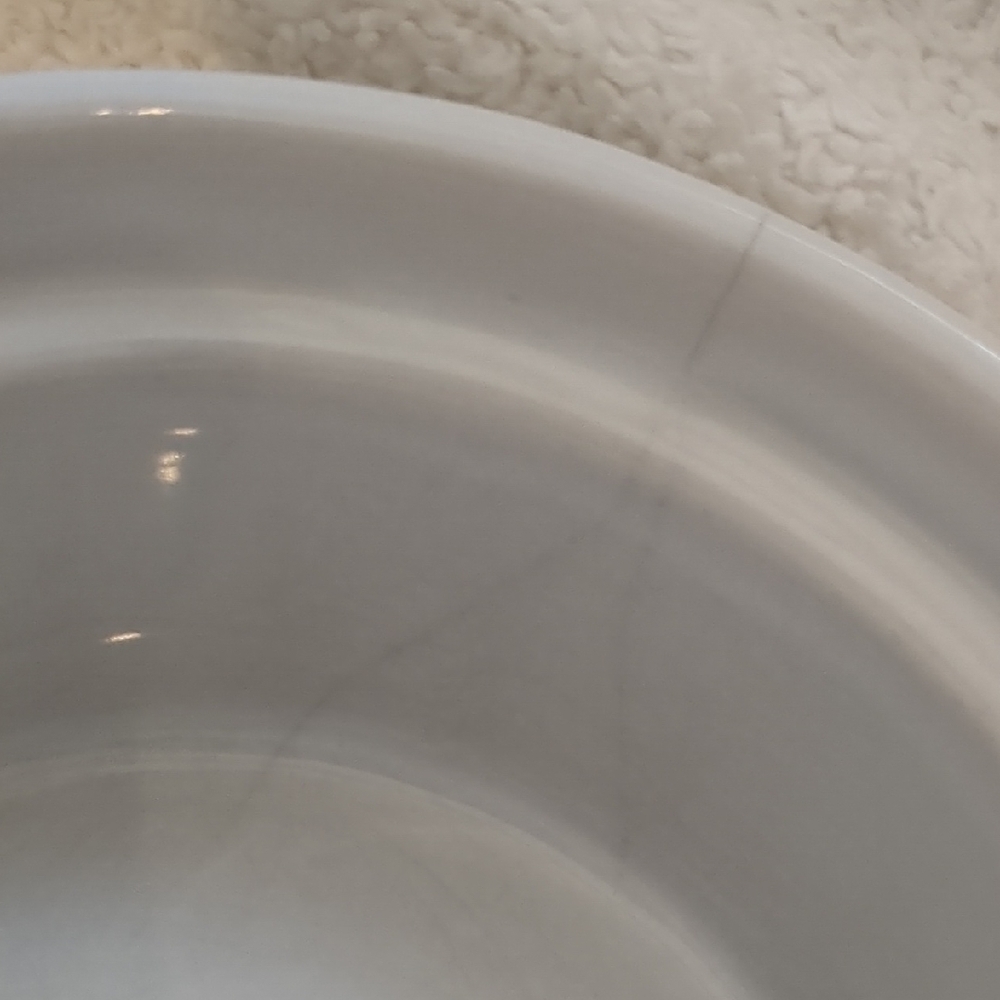 White Ceramic Ramekin Dish - Picture 4 of 4